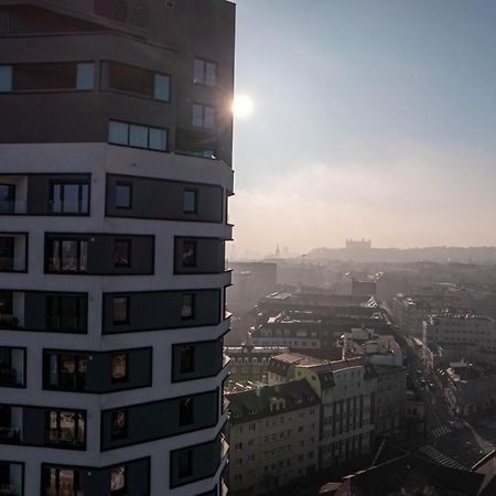 Apartamento Lam Mint - Ac - Balcony Bratislava Exterior foto